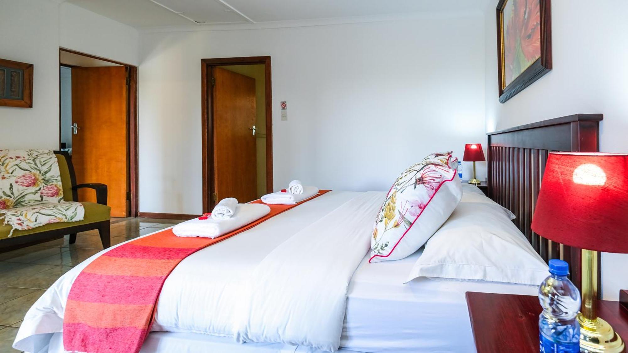 Hildesheim Guest Lodge Wilderness Bagian luar foto